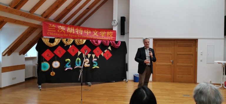 Rede von dem Vorsitzenden der DCG LA Hr. Bernd Einmeier 中德经济协会主席爱因迈尔致辞